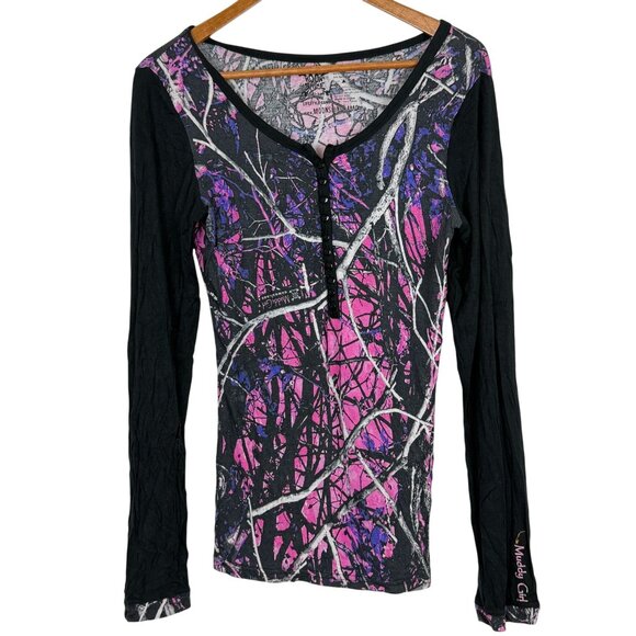 Muddy Girl Moonshine Camo Large Pink Black Long Sleeve Button Detail - Picture 1 of 10